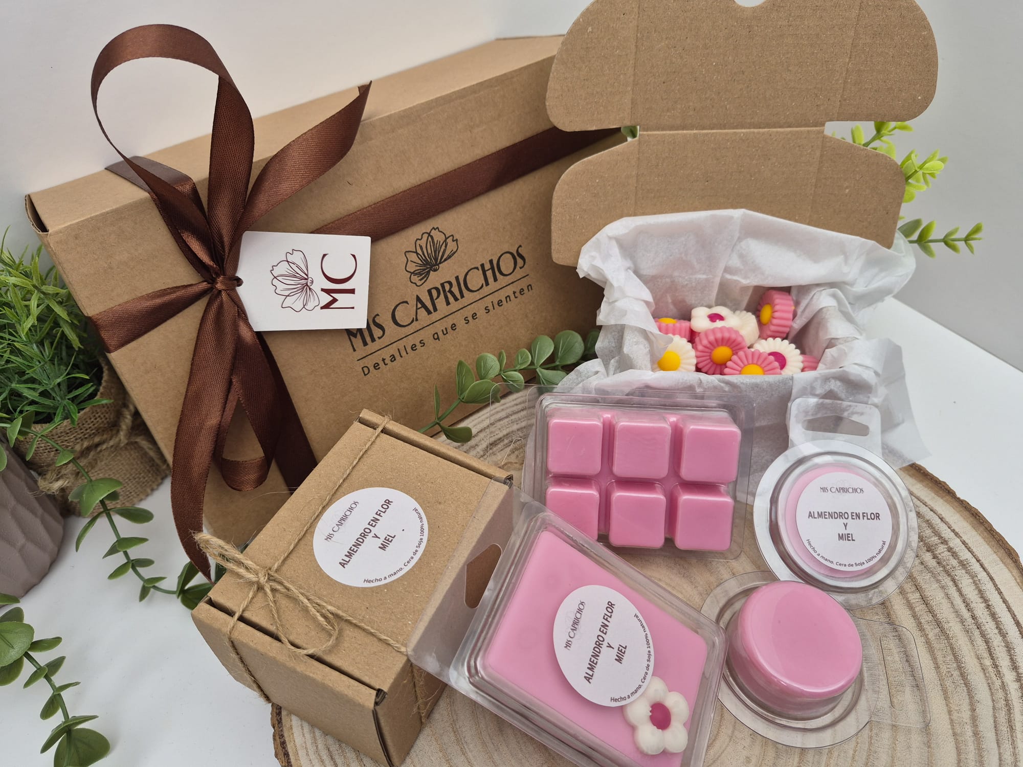 Almendro en flor y Miel